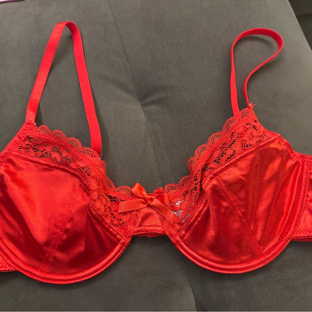 Forever 21 Red Satin Lace-Trim Bra